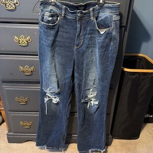 Judy Blue Dark Blue Distressed Boyfriend Jeans